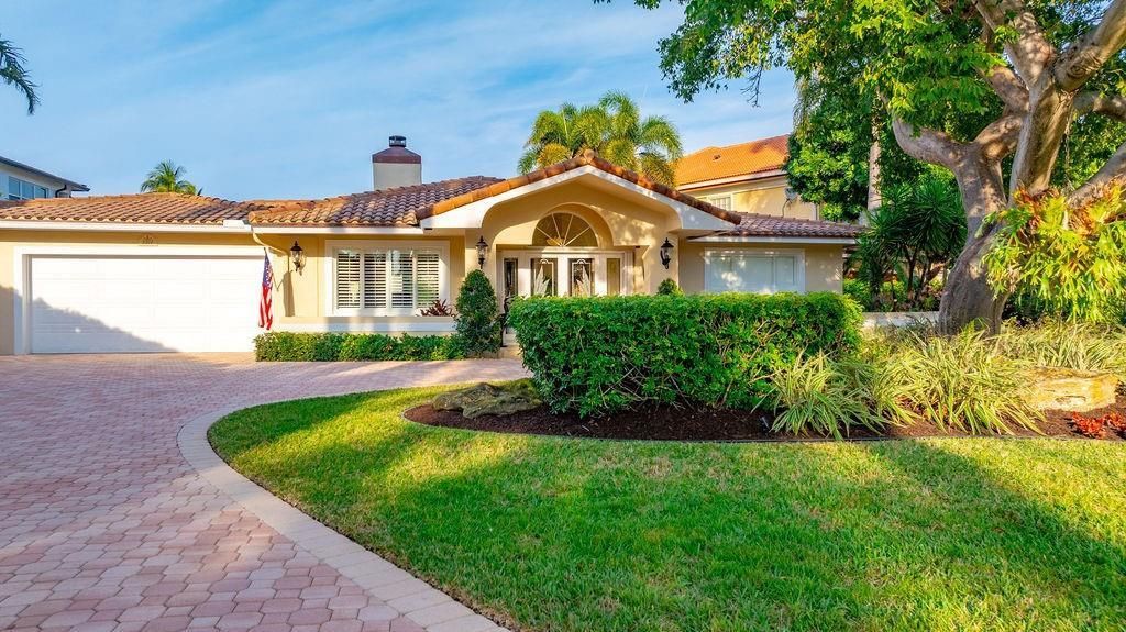 2317 NE 28th Court, Lighthouse Point, FL 33064