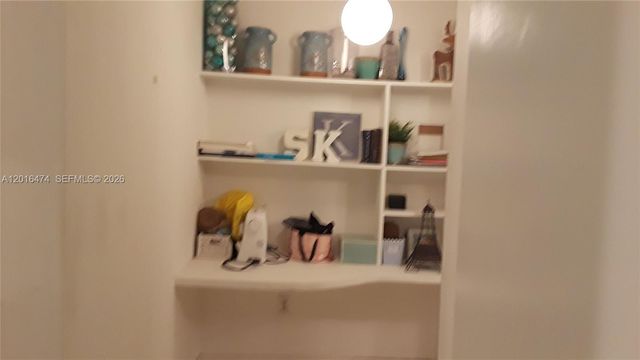 1680 NE 191st St 105-2, Miami, FL 33179