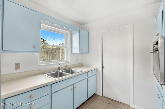 541 Cheyenne Avenue, Melbourne, FL 32935