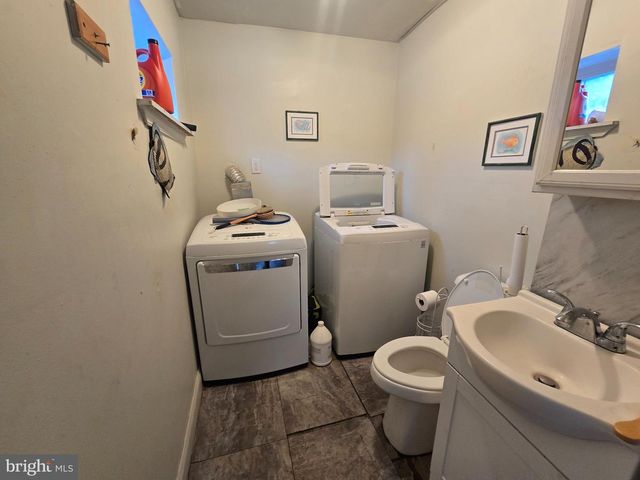 6113 N LAMBERT ST, Philadelphia, PA 19138