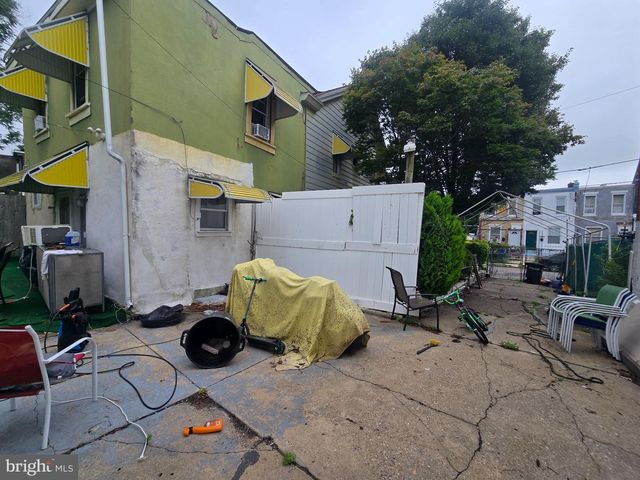6113 N LAMBERT ST, Philadelphia, PA 19138
