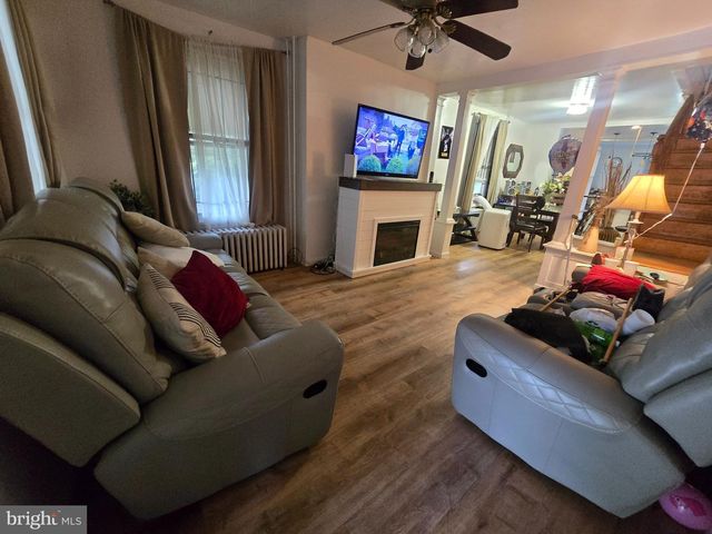 6113 N LAMBERT ST, Philadelphia, PA 19138