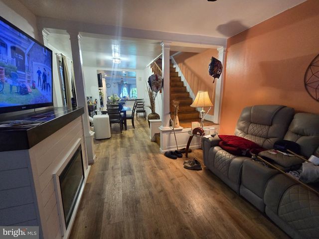 6113 N LAMBERT ST, Philadelphia, PA 19138