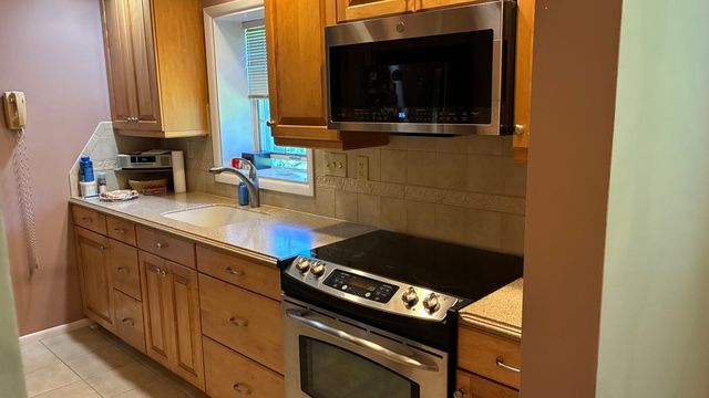 419 Parkridge DRIVE, Bethel Park, PA 15102