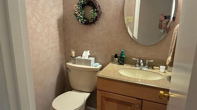 419 Parkridge DRIVE, Bethel Park, PA 15102