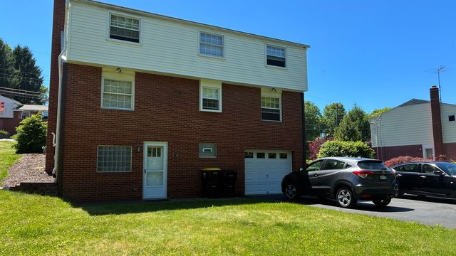 419 Parkridge DRIVE, Bethel Park, PA 15102
