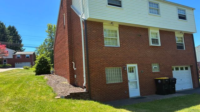 419 Parkridge DRIVE, Bethel Park, PA 15102