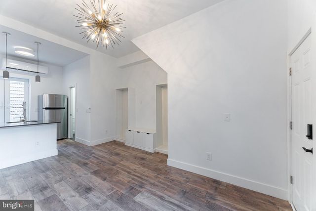 2208 TAGGERT ST, Philadelphia, PA 19125