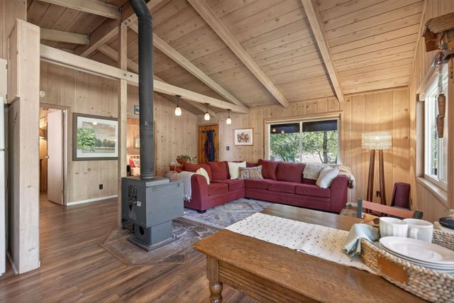 7207 Wentworth Springs Rd, Georgetown, CA 95634