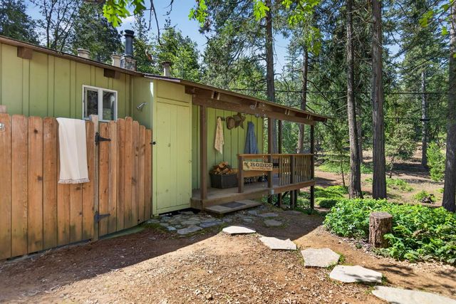 7207 Wentworth Springs Rd, Georgetown, CA 95634