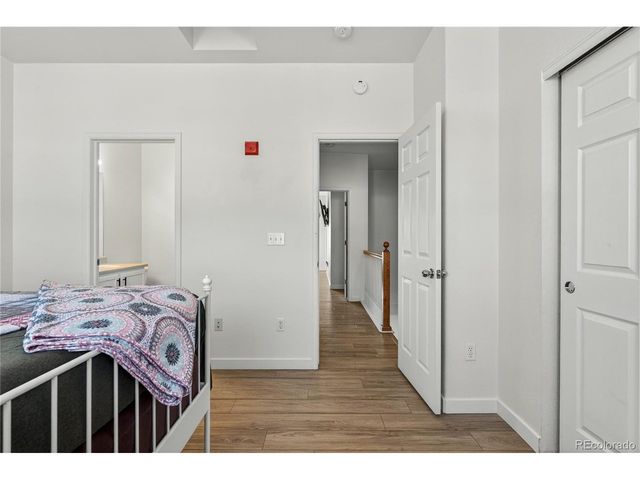 18726 E Yale Cir E, Aurora, CO 80013