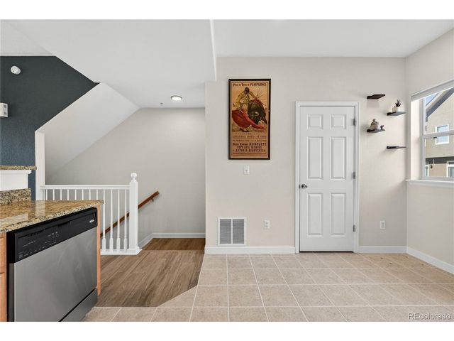 18726 E Yale Cir E, Aurora, CO 80013