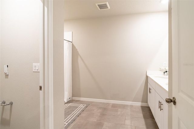 3303 ASHER MOON LANE, Zephyrhills, FL 33540