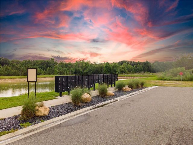 3303 ASHER MOON LANE, Zephyrhills, FL 33540