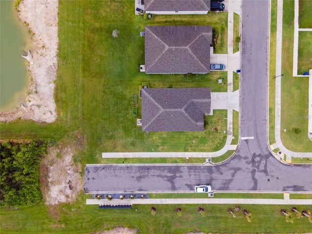 3303 ASHER MOON LANE, Zephyrhills, FL 33540