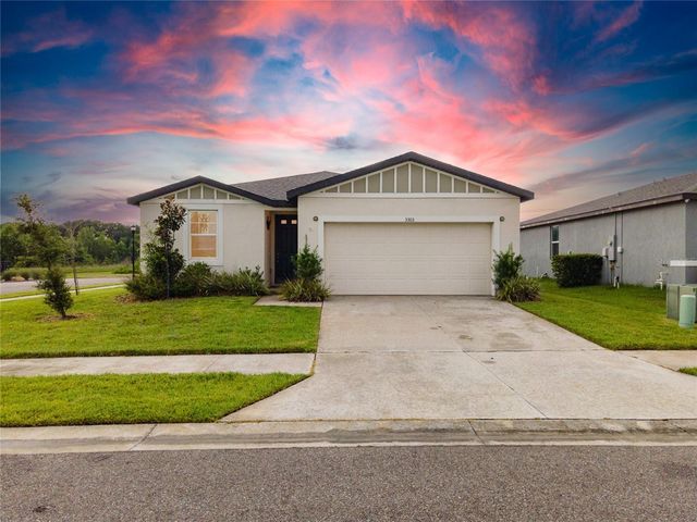 3303 ASHER MOON LANE, Zephyrhills, FL 33540