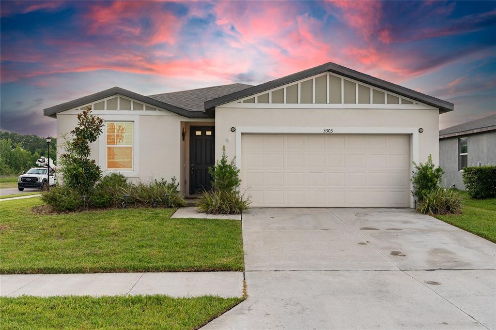 3303 ASHER MOON LANE, Zephyrhills, FL 33540