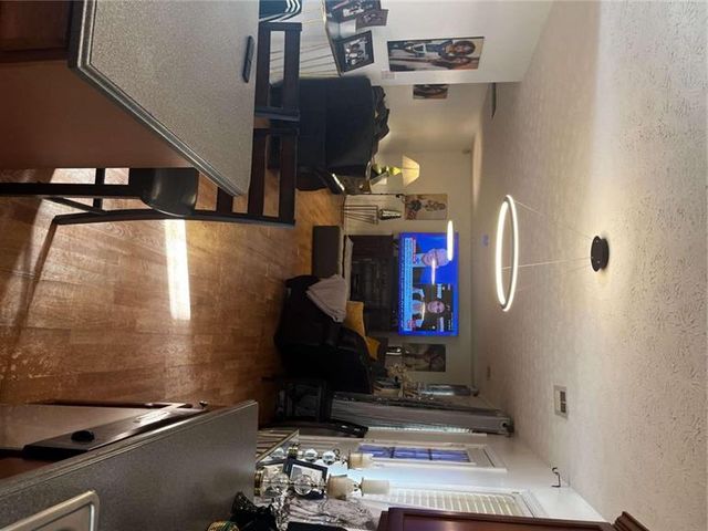 5009 Duval Point Way, Snellville, GA 30039