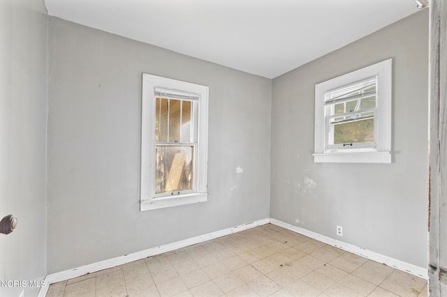 638 Woodstock Avenue, Toledo, OH 43607