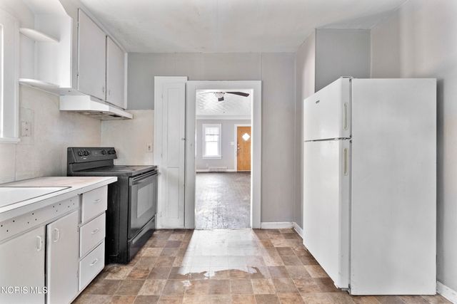 638 Woodstock Avenue, Toledo, OH 43607