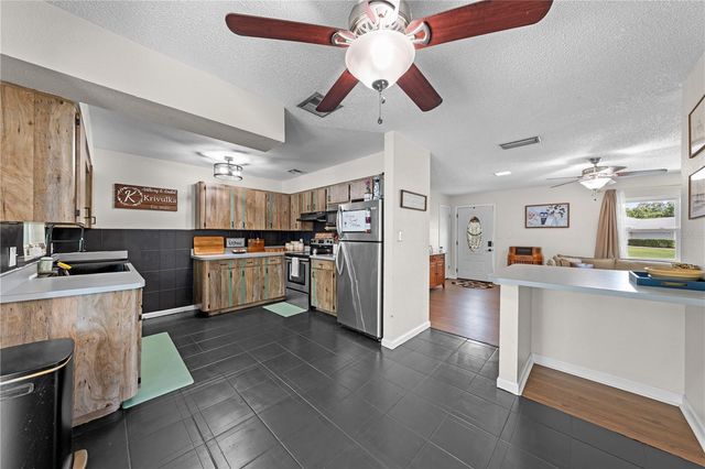 463 CHESTNUT COURT, Deltona, FL 32725
