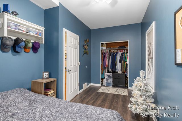 416 N Wilson Avenue, Kalamazoo, MI 49004