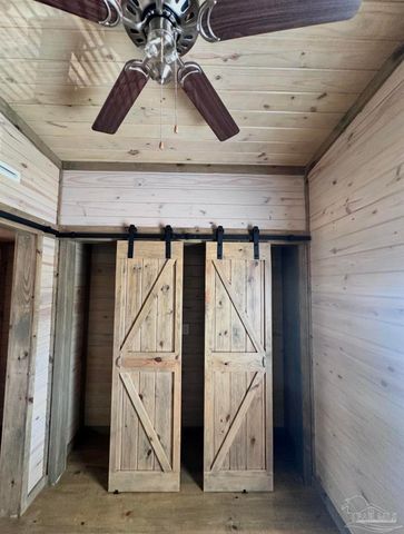 9437 Gulf Beach Hwy, Pensacola, FL 32507