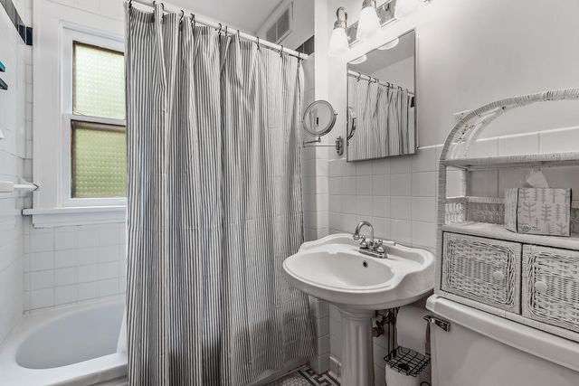 3827 Blaisdell Avenue, Minneapolis, MN 55409