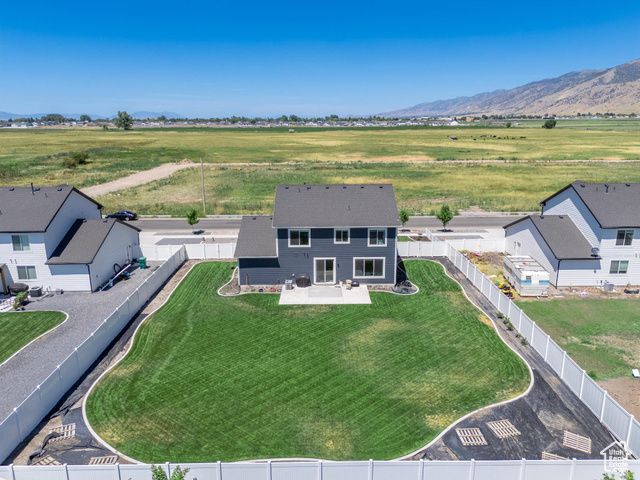 676 E 1100 S, Hyrum, UT 84319