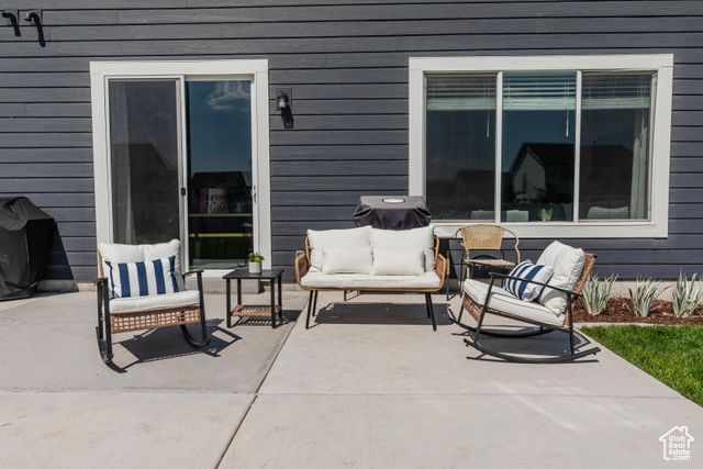 676 E 1100 S, Hyrum, UT 84319