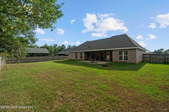 31 Berwick, Petal, MS 39465