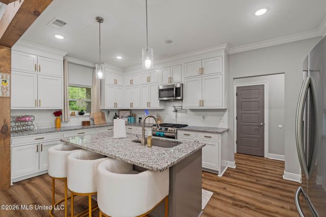 31 Berwick, Petal, MS 39465
