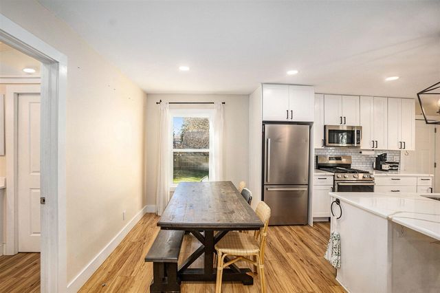 215 S Division Avenue, Fremont, MI 49412