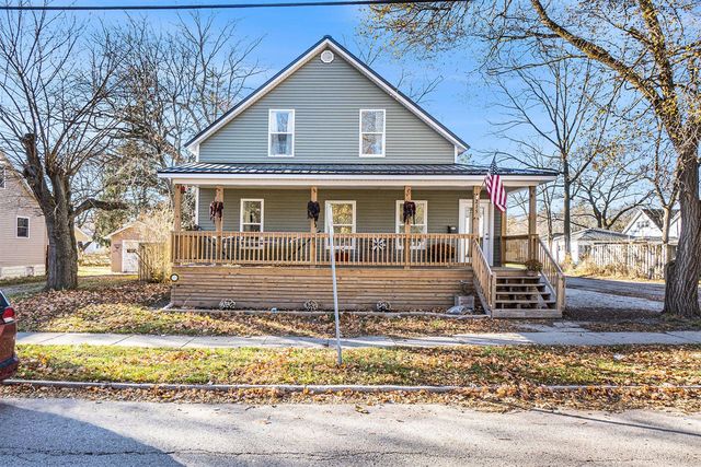 215 S Division Avenue, Fremont, MI 49412