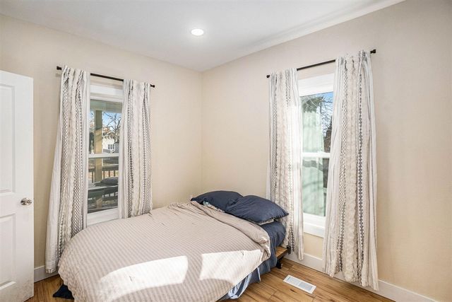 215 S Division Avenue, Fremont, MI 49412