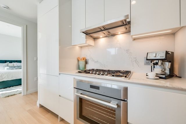 133 Seaport Blvd 1-2003, Boston, MA 02210