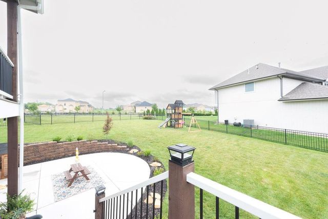 17647 W 163rd Terrace, Olathe, KS 66062
