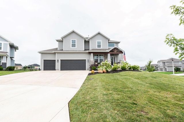 17647 W 163rd Terrace, Olathe, KS 66062
