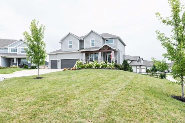 17647 W 163rd Terrace, Olathe, KS 66062