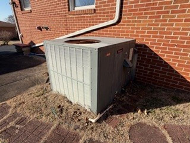 205 Mary Sharp Dr, Decherd, TN 37324