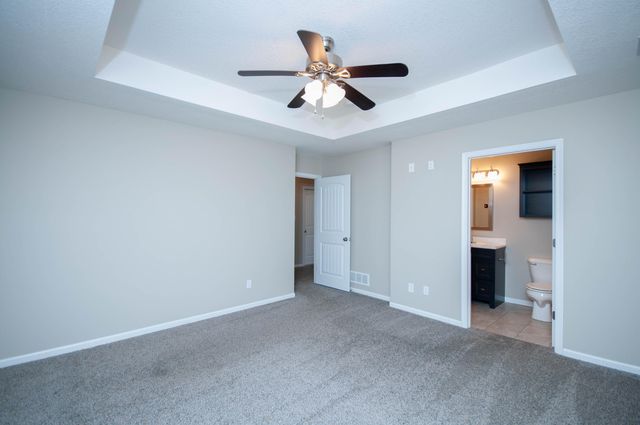 1481 S DANIEL BOONE BLVD, Columbia, MO 65201