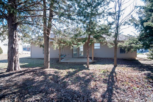 1481 S DANIEL BOONE BLVD, Columbia, MO 65201