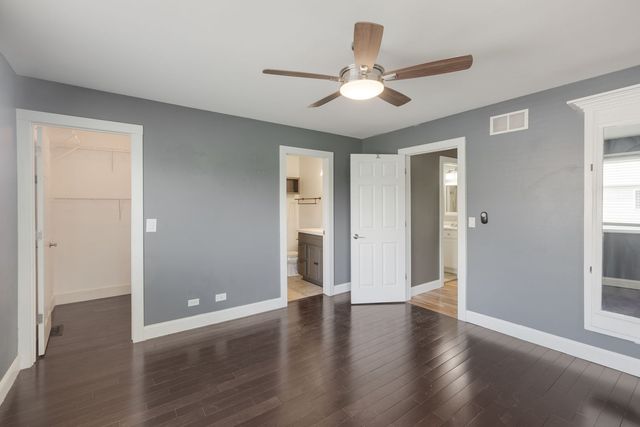 31632 Tall Grass Court 31632, Lakemoor, IL 60051