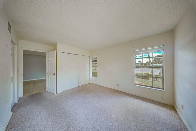 546 Covered Bridge Boulevard A, Lake Worth, FL 33467
