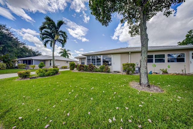 546 Covered Bridge Boulevard A, Lake Worth, FL 33467