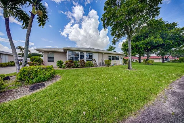 546 Covered Bridge Boulevard A, Lake Worth, FL 33467