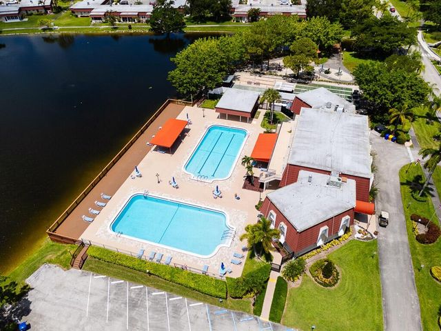 546 Covered Bridge Boulevard A, Lake Worth, FL 33467