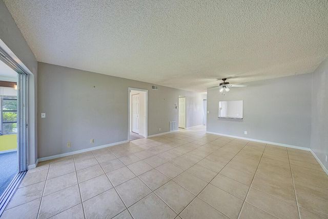 546 Covered Bridge Boulevard A, Lake Worth, FL 33467
