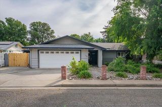 340 Christina Drive, Red Bluff, CA 96080