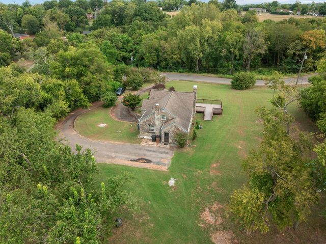 2325 Selma Ave, Nashville, TN 37214